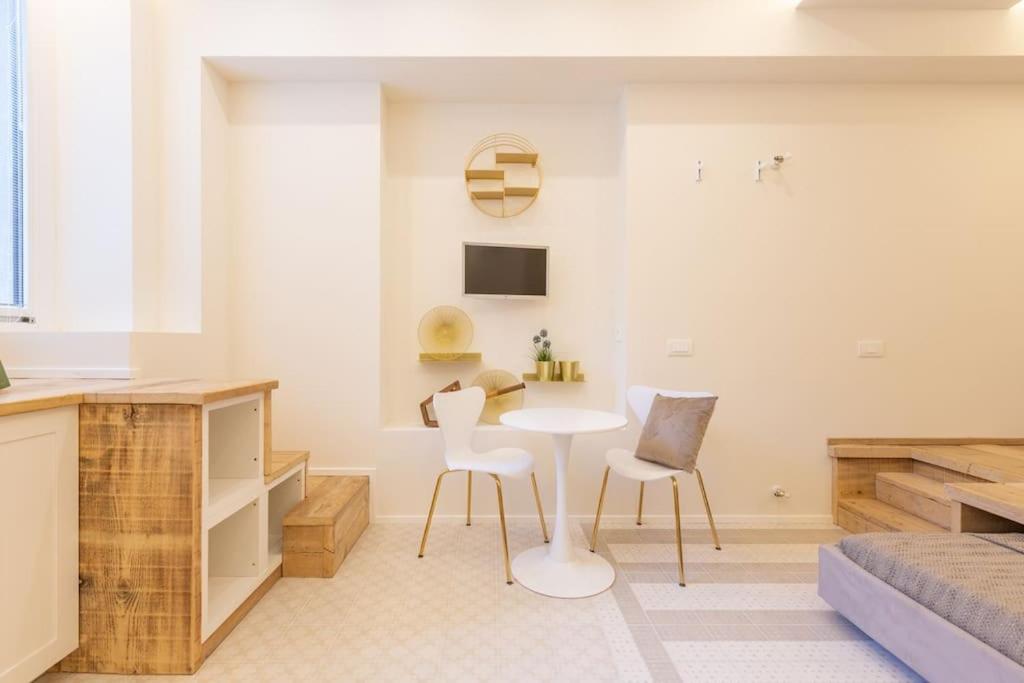 Ferienwohnung 5Fo6 Navigli - Duomo - Boho - Minimal Mailand Exterior foto
